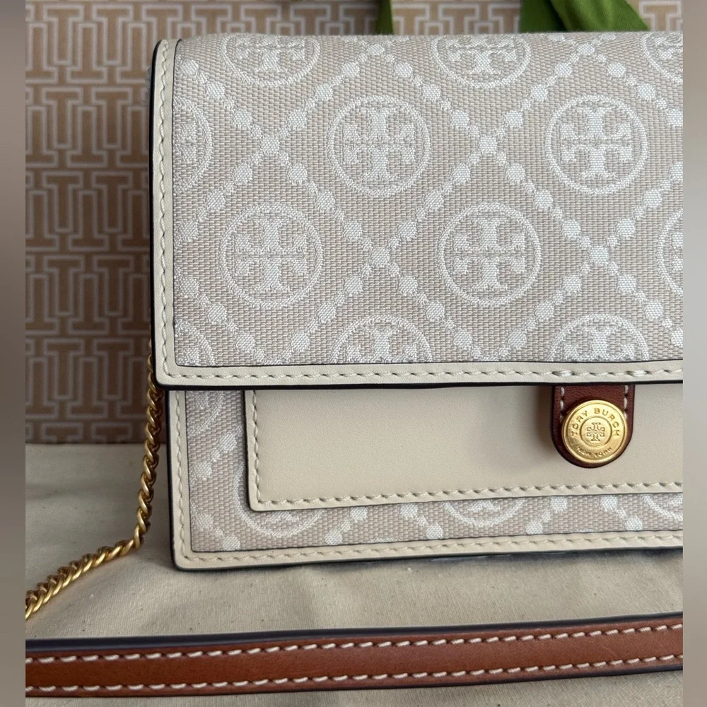 New tory burch T monogram chain wallet crossbody